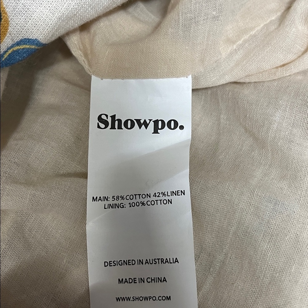 NWOT AMALIE THE LABEL SHOWPO EMERITA PUFF SLEEVE RUCHED DRESS VALENCIA FLORAL s2 - Picture 6 of 7